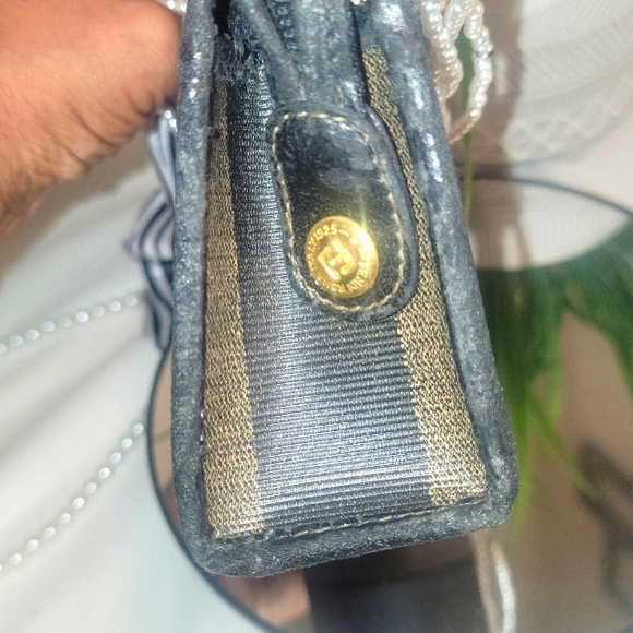 Fendi Penguin Vintage Pouch - Picture 7 of 15